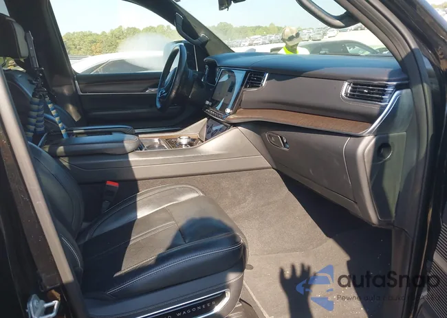 1C4SJVFP8PS510618: 43272891