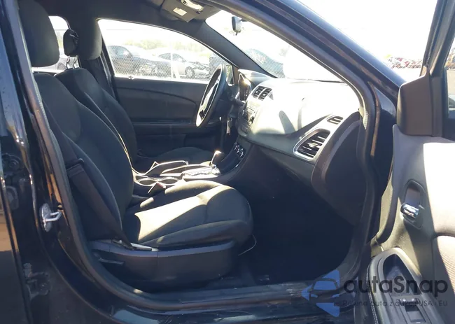 1C3CDZAB0EN214930: 43272892