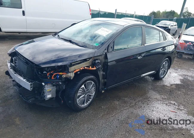 KMHC75LD9NU268643: 43272941