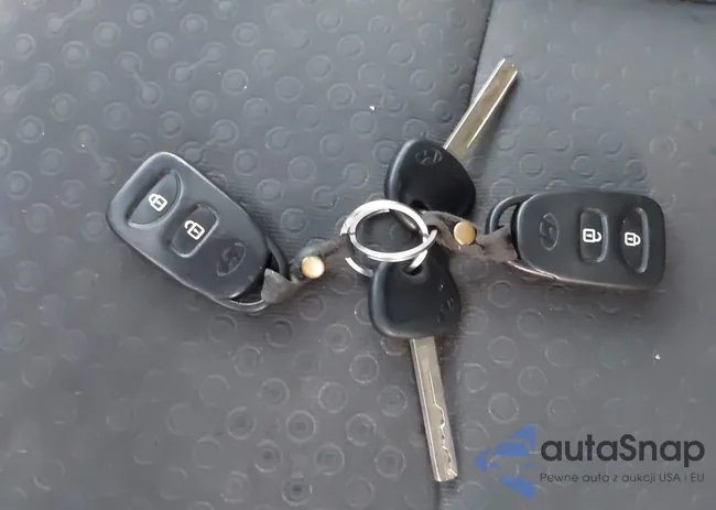 KMHCU5AE8EU173382: 43273019