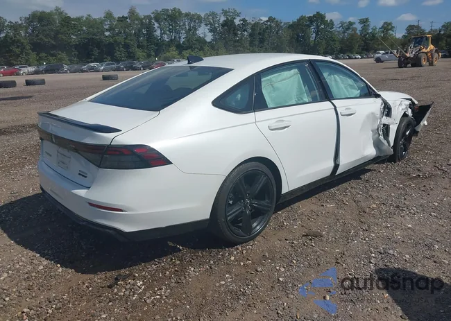 1HGCY2F76RA044616: 43273051