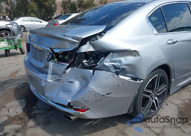 1HGCR2F59HA071335: 43273098