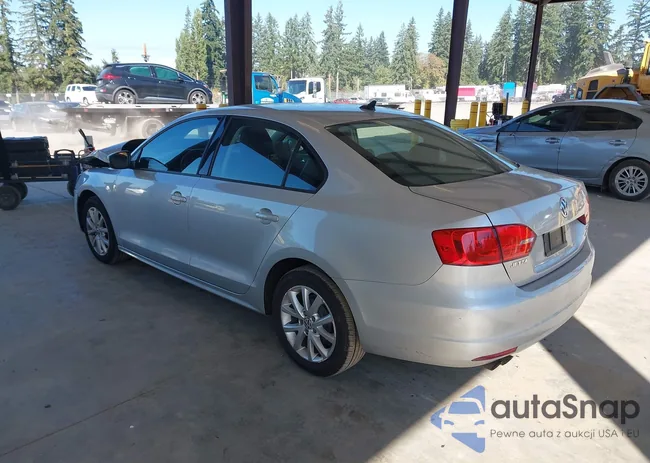 3VWDZ7AJ5BM367464: 43273275