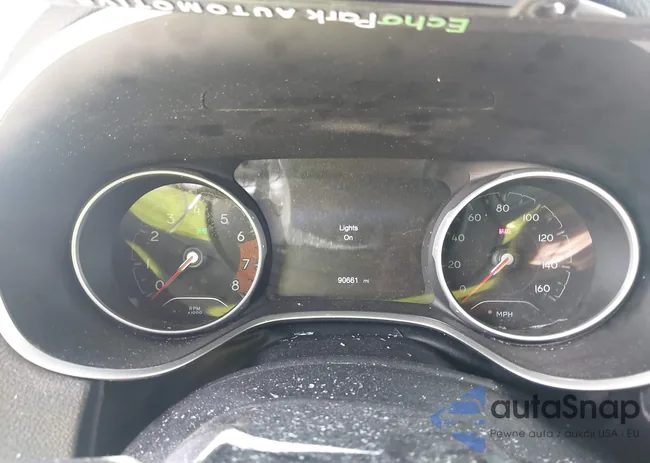 3C4NJCBB4MT597035: 43273293