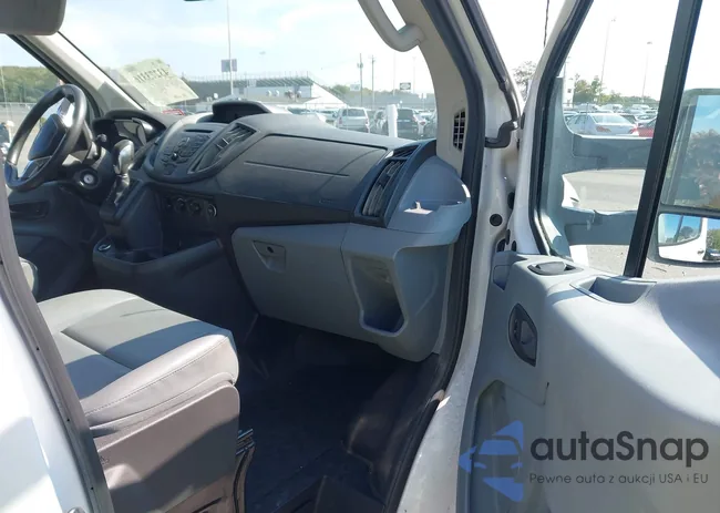 1FTBF4XG7JKB05223: 43273316