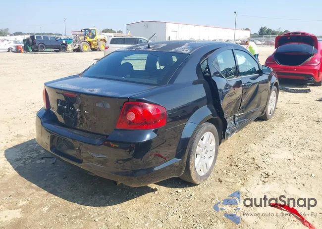 1C3CDZAB1CN323801: 43272507