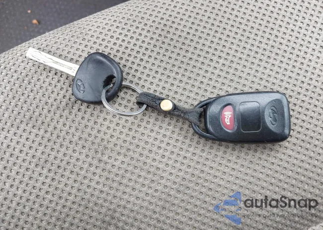 KMHDC8AE7CU158412: 43272541