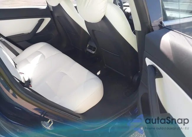 5YJ3E1EB4JF097771: 43272670