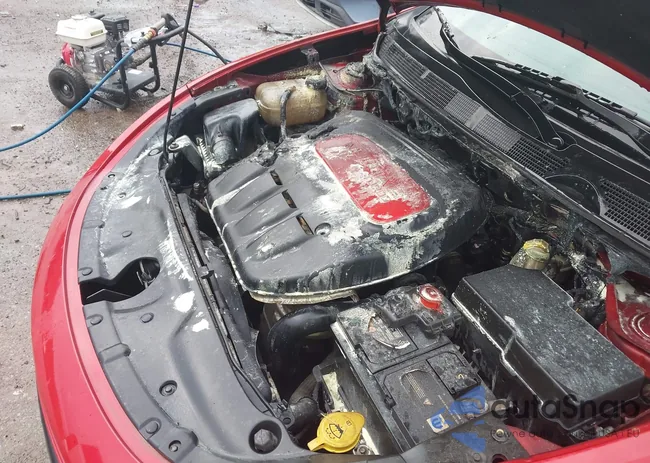 1C3CDFBH8DD682460: 43272674