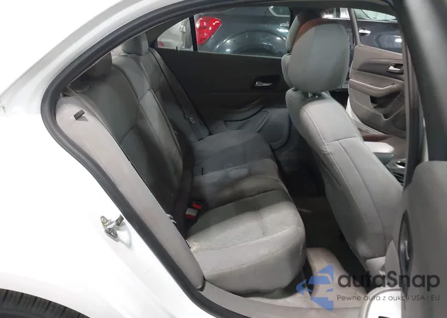 1G11B5SA7GF165061: 43273824