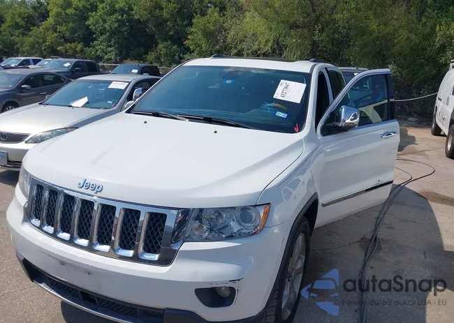 1C4RJECT8DC645085: 43273847