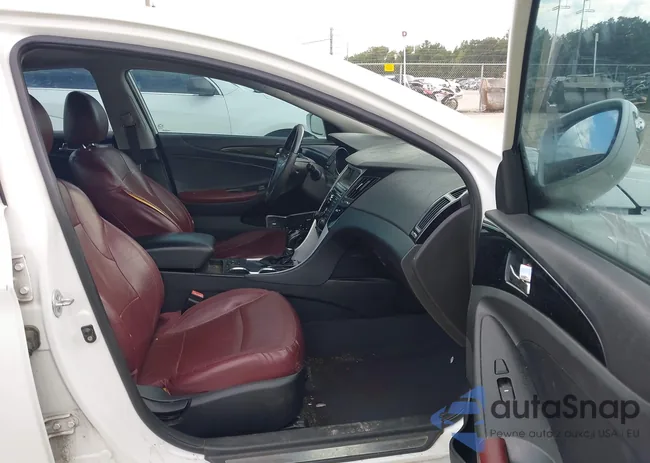 5NPEC4AC7BH031121: 43273924