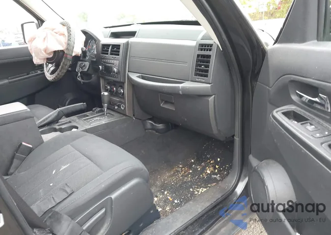 1C4PJMAK7CW117465: 43273929