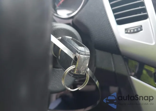 1G1PC5SB1D7314179: 43274111