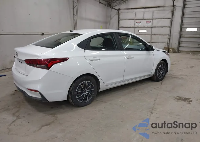 3KPC24A37JE018933: 43273455