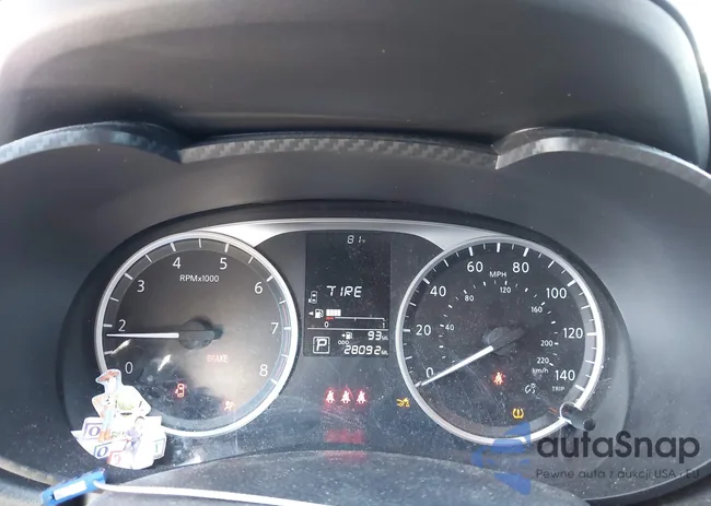 3N1CN8DV8RL902076: 43273652