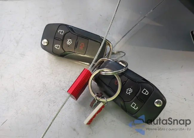 3FA6P0LU5DR219326: 43273694