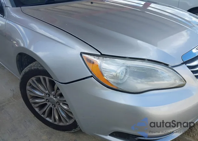 1C3CCBCB6CN197247: 43273698