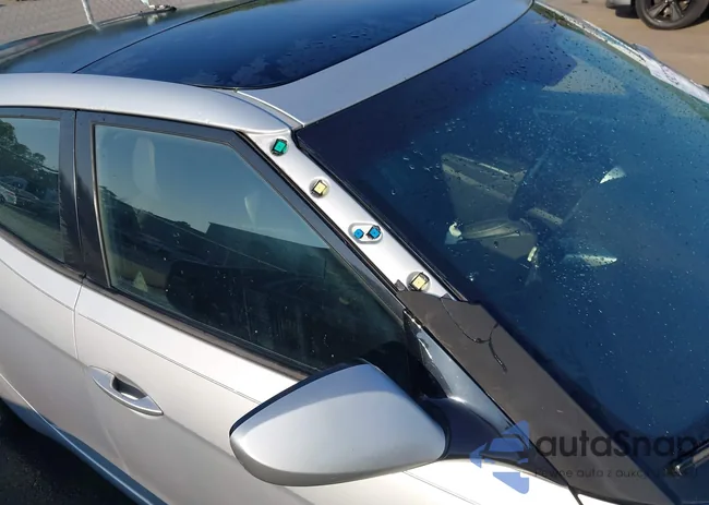 KMHTC6AD7DU178975: 43273754