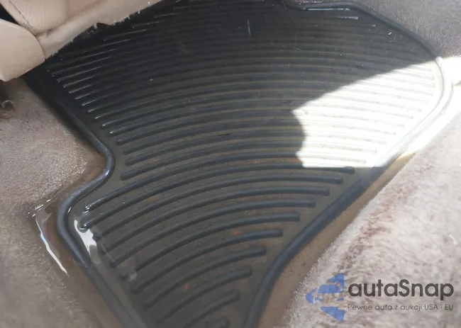 3VWEF71KX7M174501: 43273812