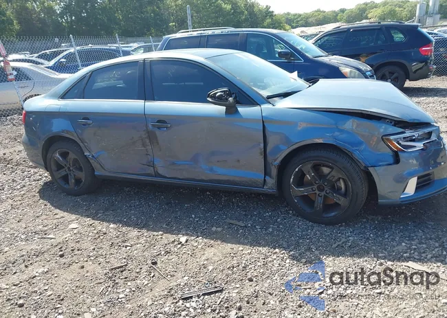 WAUB8GFF1H1044727: 43274855