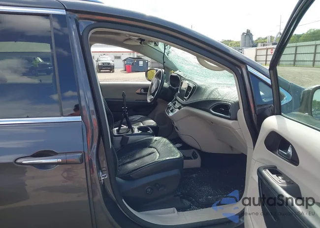 2C4RC1GG6HR741343: 43275089