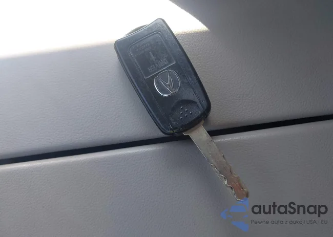 2HNYD2H30CH526513: 43275103