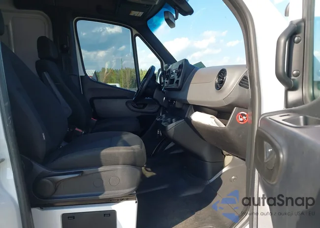 W1Y40CHY3MT061484: 43275192