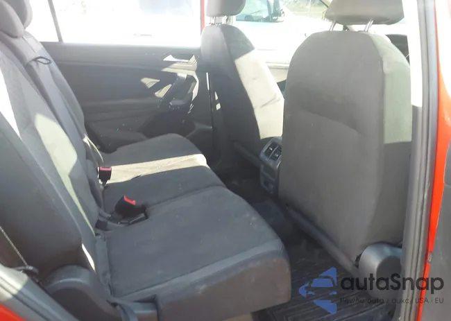 3VV0B7AX8KM051911: 43275203