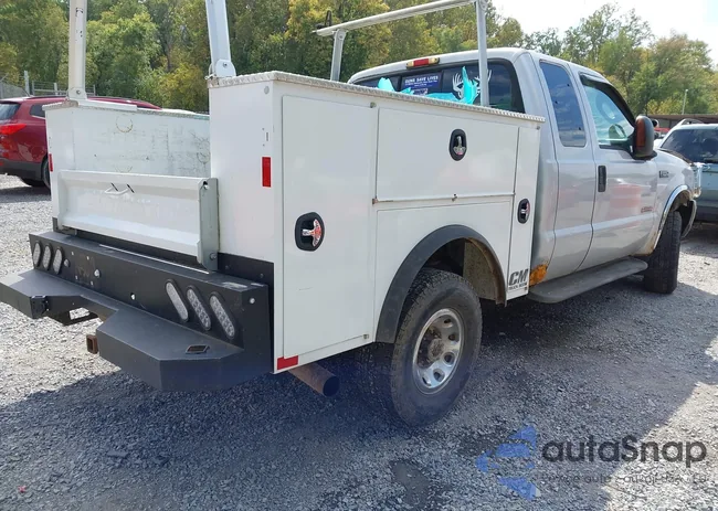 1FTNX21P33ED52182: 43275247