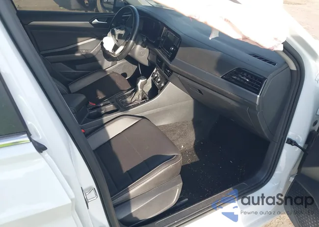 3VWEM7BU1PM009801: 43274729