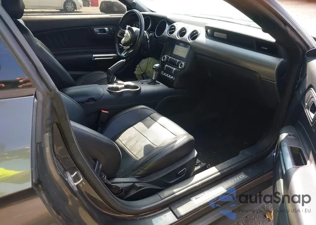 1FA6P8TH4J5156056: 43275820