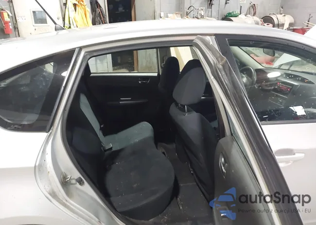 JF1GH6A67BG819942: 43275926