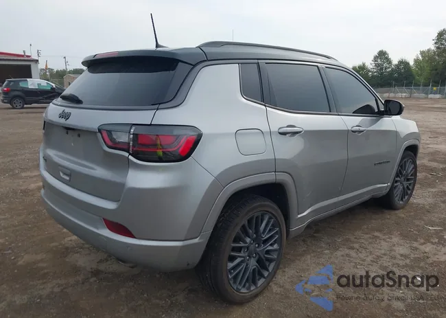 3C4NJDCB5NT140708: 43275980