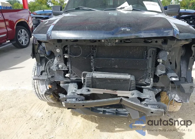 1FMJU1KT3FEF27835: 43276011