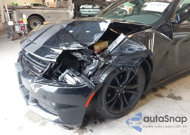 2C3CDXHG0GH301938: 43276024