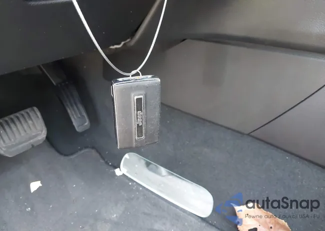 1C4RJKAG2R8501062: 43276071