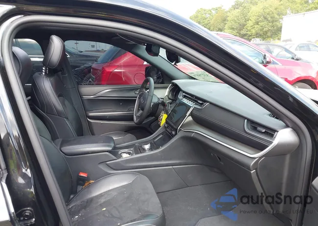 1C4RJKAG2R8501062: 43276071