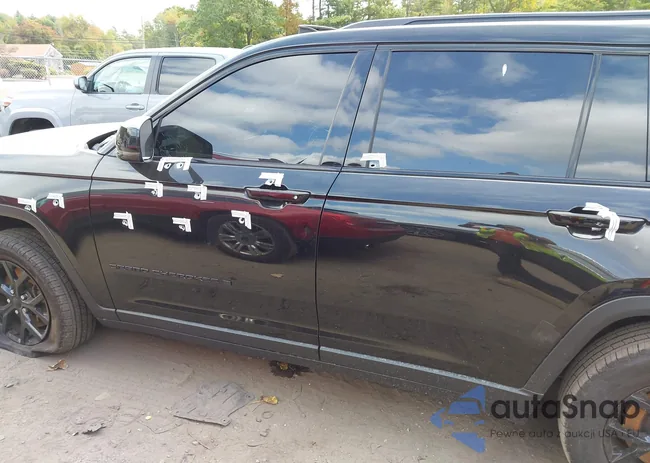 1C4RJKAG2R8501062: 43276071