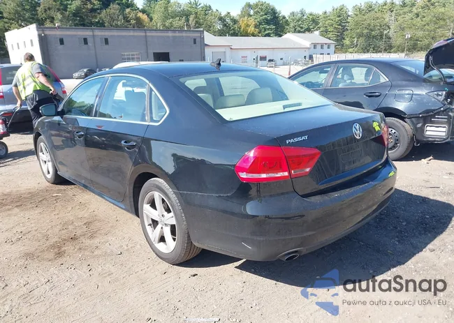 1VWBH7A39DC100988: 43276311