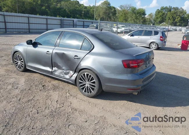 3VWD17AJXGM265754: 43276338