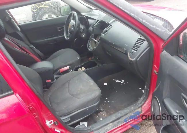 KNDJT2A28B7203929: 43275433