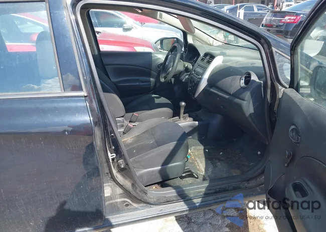 3N1CE2CP7FL444591: 43275513