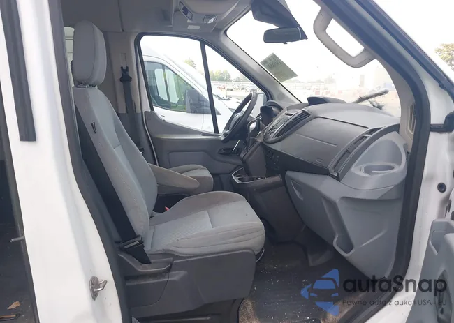 1FBAX2XM7FKA28061: 43275536