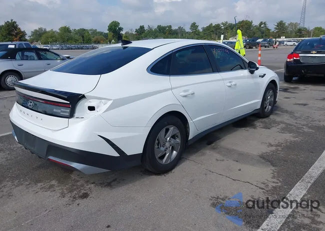 KMHL24JA1SA439903: 43275544