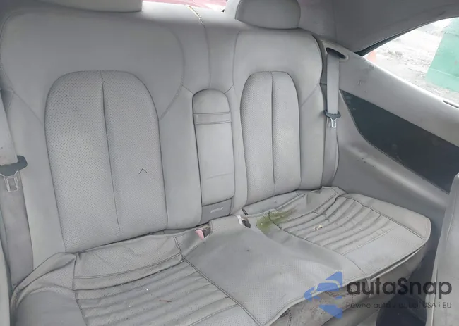 WDBLK70G12T128597: 43275696