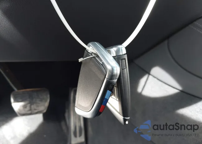 5UXJU4C00L9C82864: 43275787