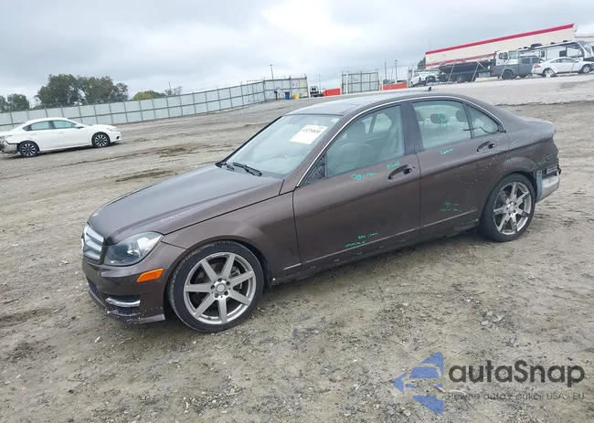 WDDGF4HB2DR294096: 43276830