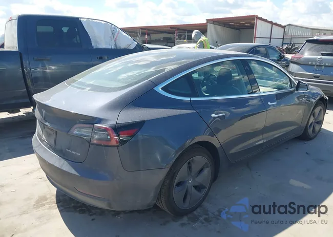 5YJ3E1EB7LF616721: 43276836