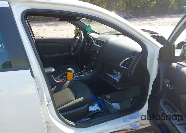 1C3CDZAG7CN327802: 43276853